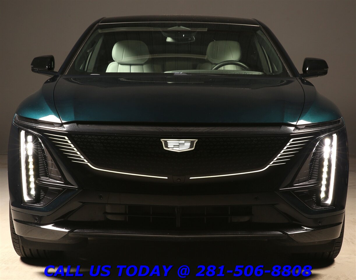 2024 Cadillac LYRIQ Sport CARPLAY PANO ADAPT SELF-DRIVE 360CAM 22K Mi - Photo 8 - Houston, TX 77031