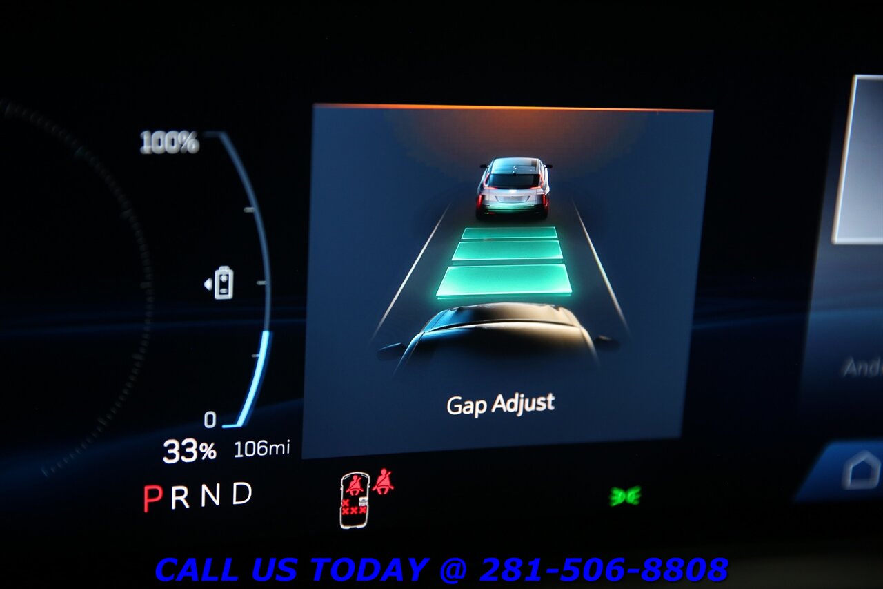 2024 Cadillac LYRIQ Sport CARPLAY PANO ADAPT SELF-DRIVE 360CAM 22K Mi - Photo 17 - Houston, TX 77031