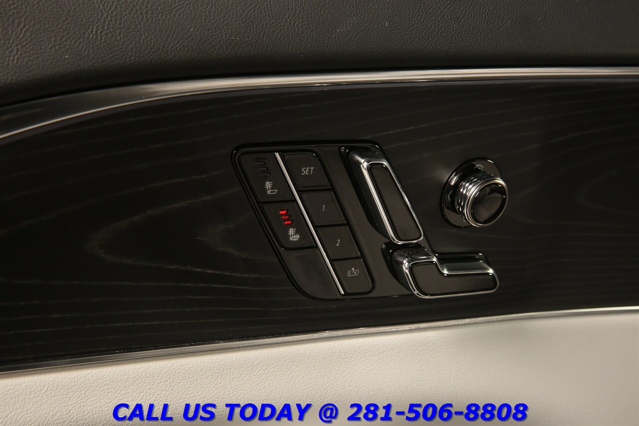2024 Cadillac LYRIQ Sport CARPLAY PANO ADAPT SELF-DRIVE 360CAM 22K Mi - Photo 10 - Houston, TX 77031
