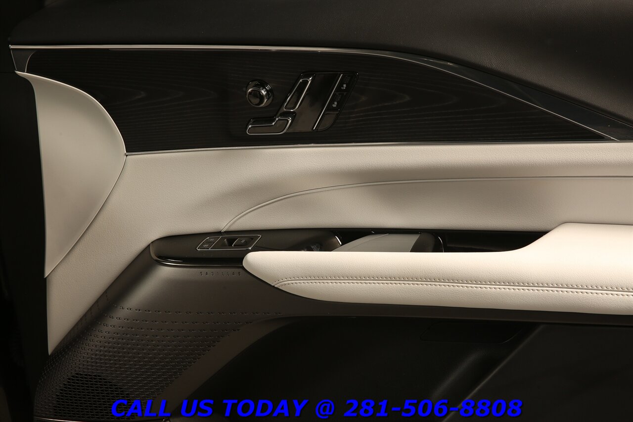 2024 Cadillac LYRIQ Sport CARPLAY PANO ADAPT SELF-DRIVE 360CAM 22K Mi - Photo 25 - Houston, TX 77031