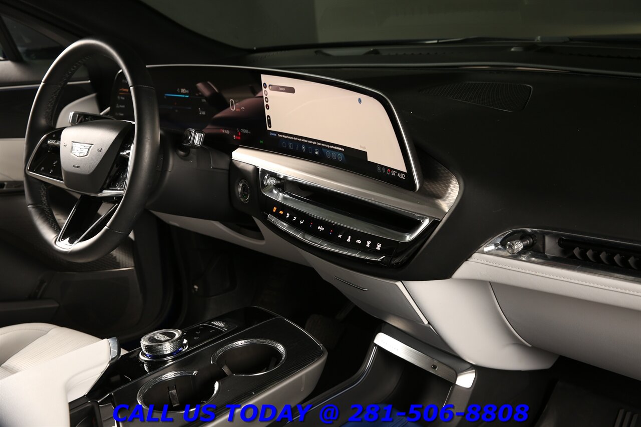 2024 Cadillac LYRIQ 2024 Sport NAV PANO CARPLAY CAM SELF-CRUISE 29K Mi - Photo 20 - Houston, TX 77031