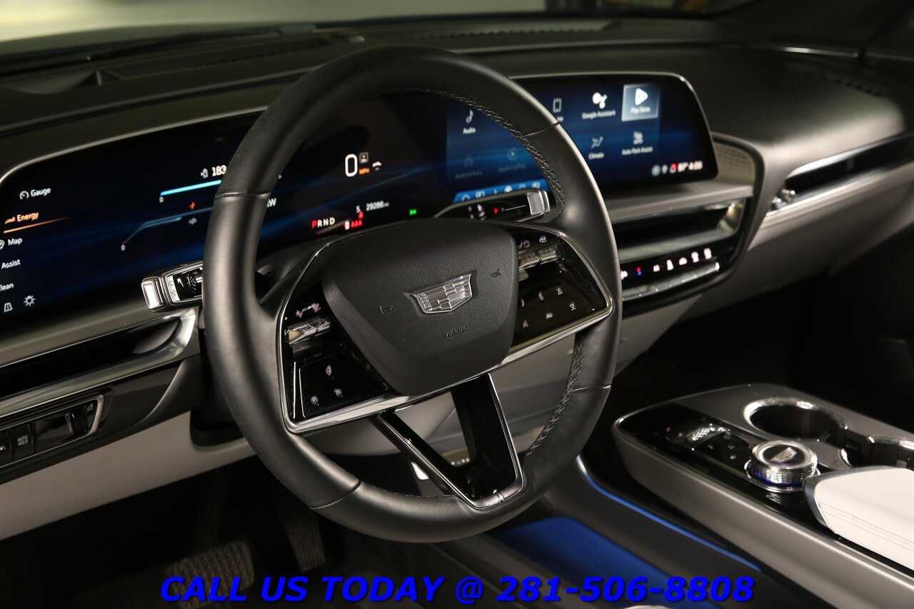 2024 Cadillac LYRIQ 2024 Sport NAV PANO CARPLAY CAM SELF-CRUISE 29K Mi - Photo 11 - Houston, TX 77031