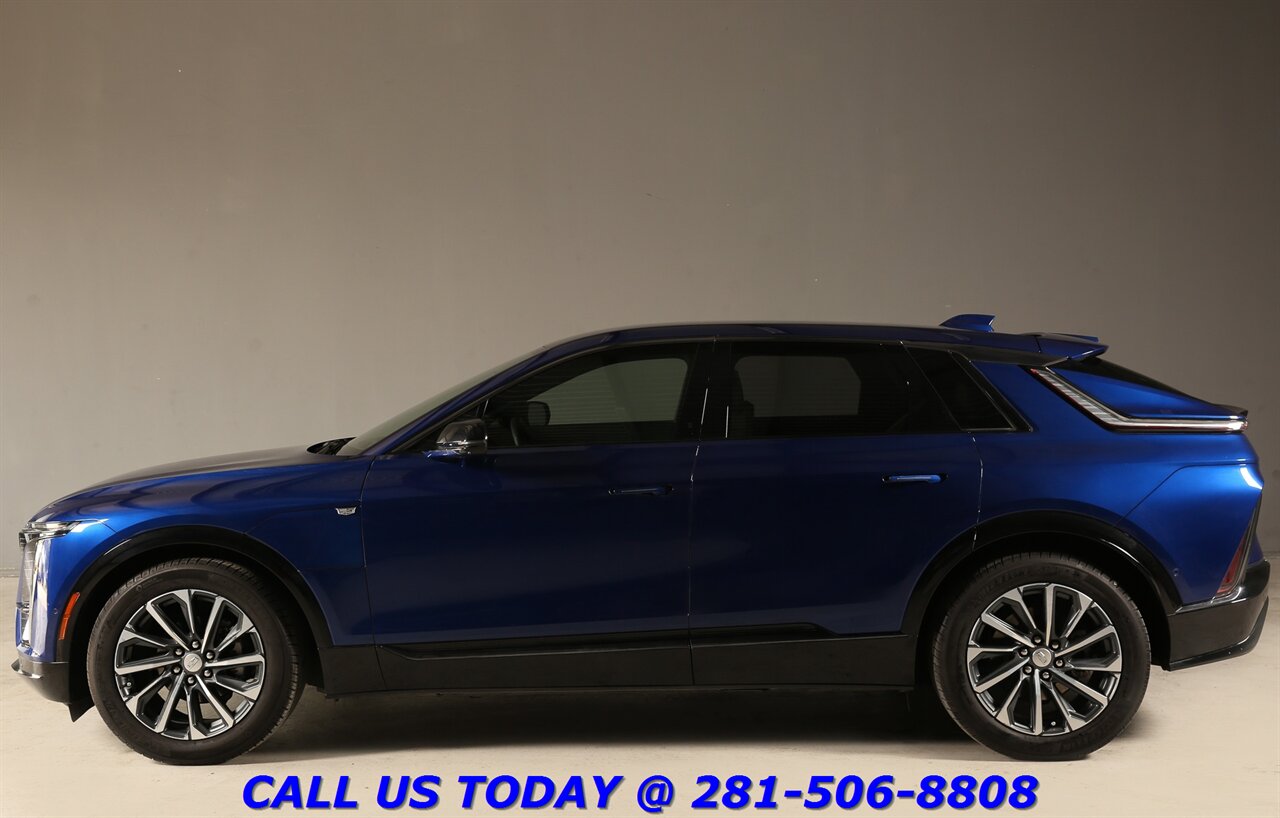 2024 Cadillac LYRIQ 2024 Sport NAV PANO CARPLAY CAM SELF-CRUISE 29K Mi - Photo 30 - Houston, TX 77031
