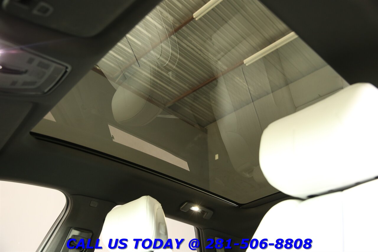 2024 Cadillac LYRIQ 2024 Sport NAV PANO CARPLAY CAM SELF-CRUISE 29K Mi - Photo 12 - Houston, TX 77031