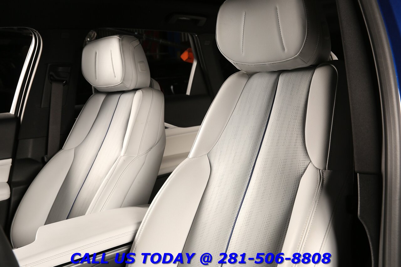 2024 Cadillac LYRIQ 2024 Sport NAV PANO CARPLAY CAM SELF-CRUISE 29K Mi - Photo 13 - Houston, TX 77031