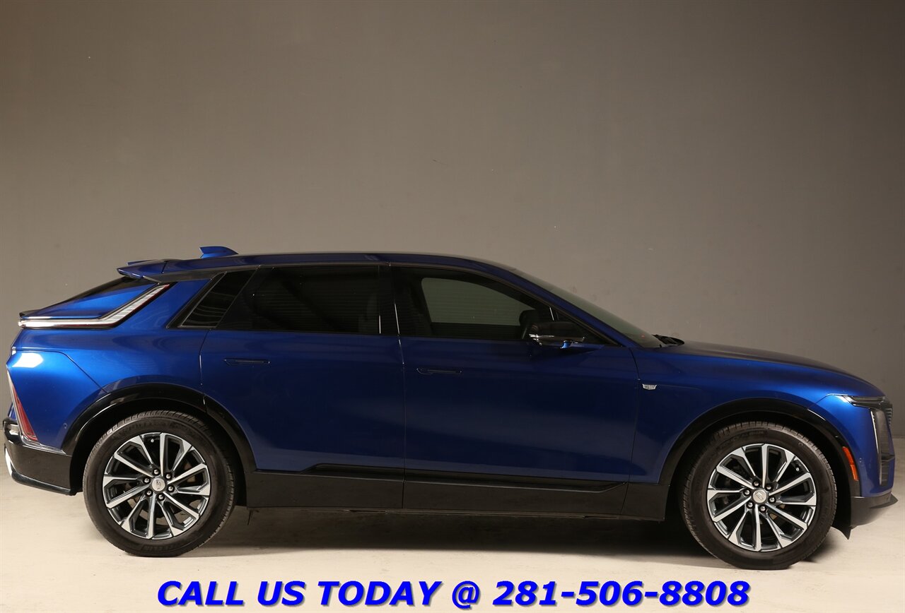 2024 Cadillac LYRIQ 2024 Sport NAV PANO CARPLAY CAM SELF-CRUISE 29K Mi - Photo 6 - Houston, TX 77031