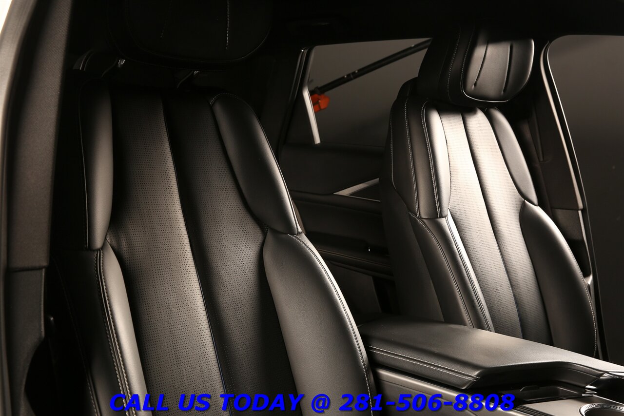 2024 Cadillac LYRIQ 2024 Luxury CARPLAY PANO ADAPTcruise BLIS 44K MLS - Photo 21 - Houston, TX 77031