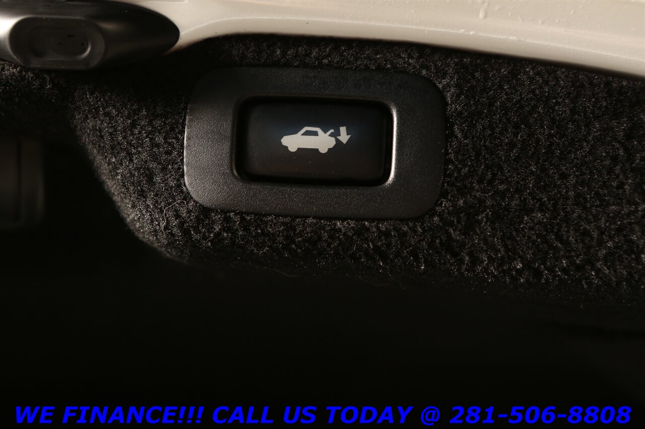 2012 Lexus LS 2012 LS600hL HYBRID AWD LONG BASE NAV SUN SELFPARK   - Photo 26 - Houston, TX 77031