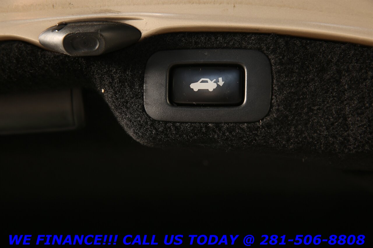 2011 Lexus LS 2011 LS 460 NAV SUN ADV PARK HEAT/COOL SEAT WOOD   - Photo 27 - Houston, TX 77031