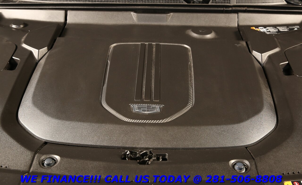 2024 Cadillac LYRIQ 2024 NAV PANOROOF ADAPTCRUISE BLIS 11K MLS   - Photo 25 - Houston, TX 77031