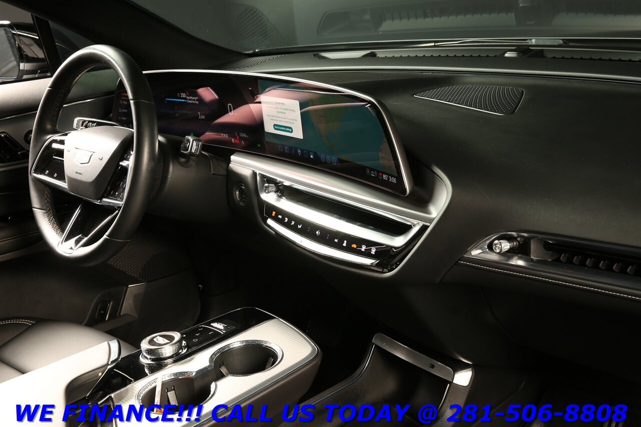 2024 Cadillac LYRIQ 2024 NAV PANOROOF ADAPTCRUISE BLIS 11K MLS   - Photo 19 - Houston, TX 77031