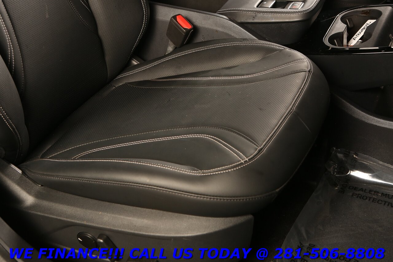 2023 Ford Mustang 2023 MACH-e Premium NAV PANO BLIND BLUCRUISE 30K - Photo 20 - Houston, TX 77031