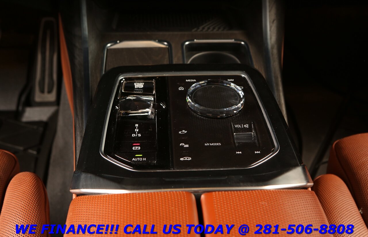 2024 BMW 2024 750e xDrive M-Sport PREM EXEC DIAMOND SOUND   - Photo 18 - Houston, TX 77031