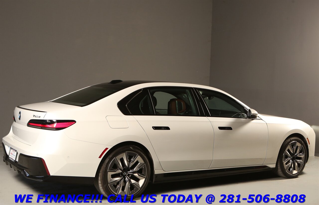 2024 BMW 2024 750e xDrive M-Sport PREM EXEC DIAMOND SOUND   - Photo 5 - Houston, TX 77031