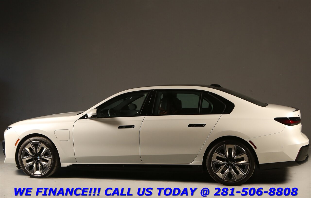 2024 BMW 2024 750e xDrive M-Sport PREM EXEC DIAMOND SOUND   - Photo 3 - Houston, TX 77031