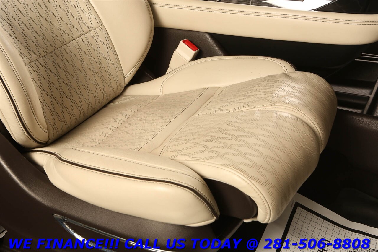 2019 Lincoln Navigator 2019 Black Label 4x4 NAV HUD PANO 7PASS DVD CRUISE - Photo 20 - Houston, TX 77031