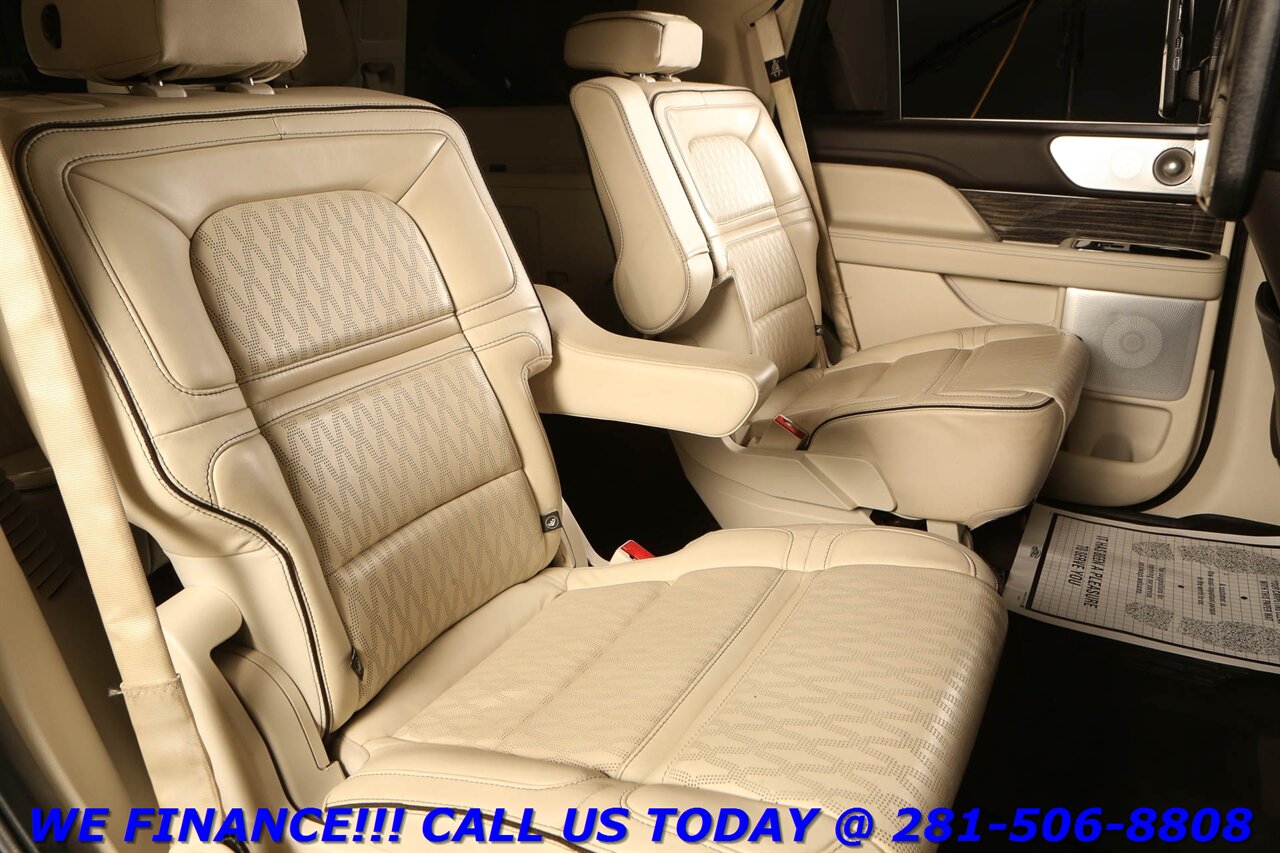 2019 Lincoln Navigator 2019 Black Label 4x4 NAV HUD PANO 7PASS DVD CRUISE - Photo 22 - Houston, TX 77031