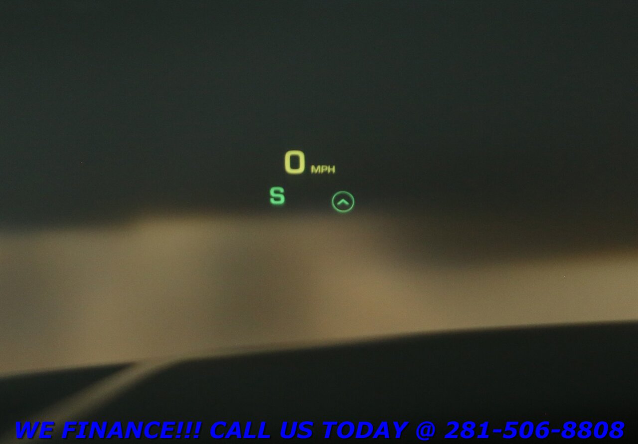 2018 Chevrolet Suburban 2018 Premier NAV DVD HUD SUN BLIND 3RD ROW - Photo 15 - Houston, TX 77031