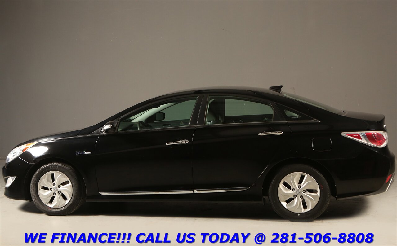 2015 Hyundai Sonata Hybrid 2015 CAMERA KEYLESS BLUETOOTH CRUISE 20K MLS!!!   - Photo 4 - Houston, TX 77031