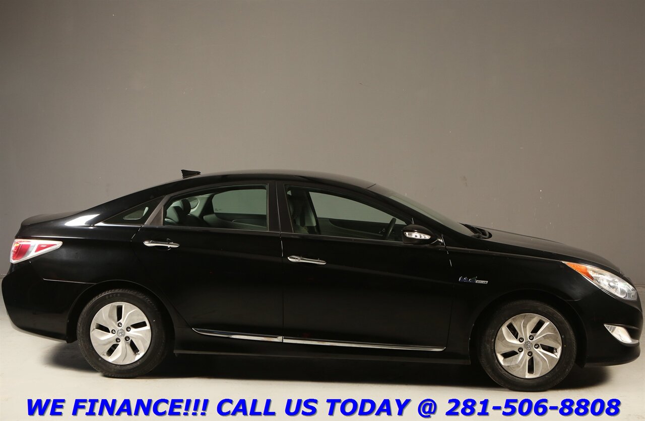 2015 Hyundai Sonata Hybrid 2015 CAMERA KEYLESS BLUETOOTH CRUISE 20K MLS!!!   - Photo 24 - Houston, TX 77031