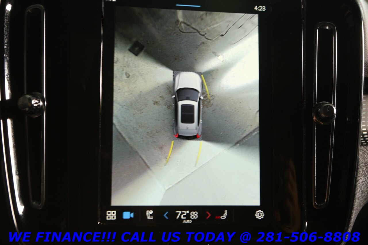 2022 Volvo XC40 Recharge 2022 P8 Twin Plus AWD CARPLAY PANO BLIS 54K   - Photo 16 - Houston, TX 77031