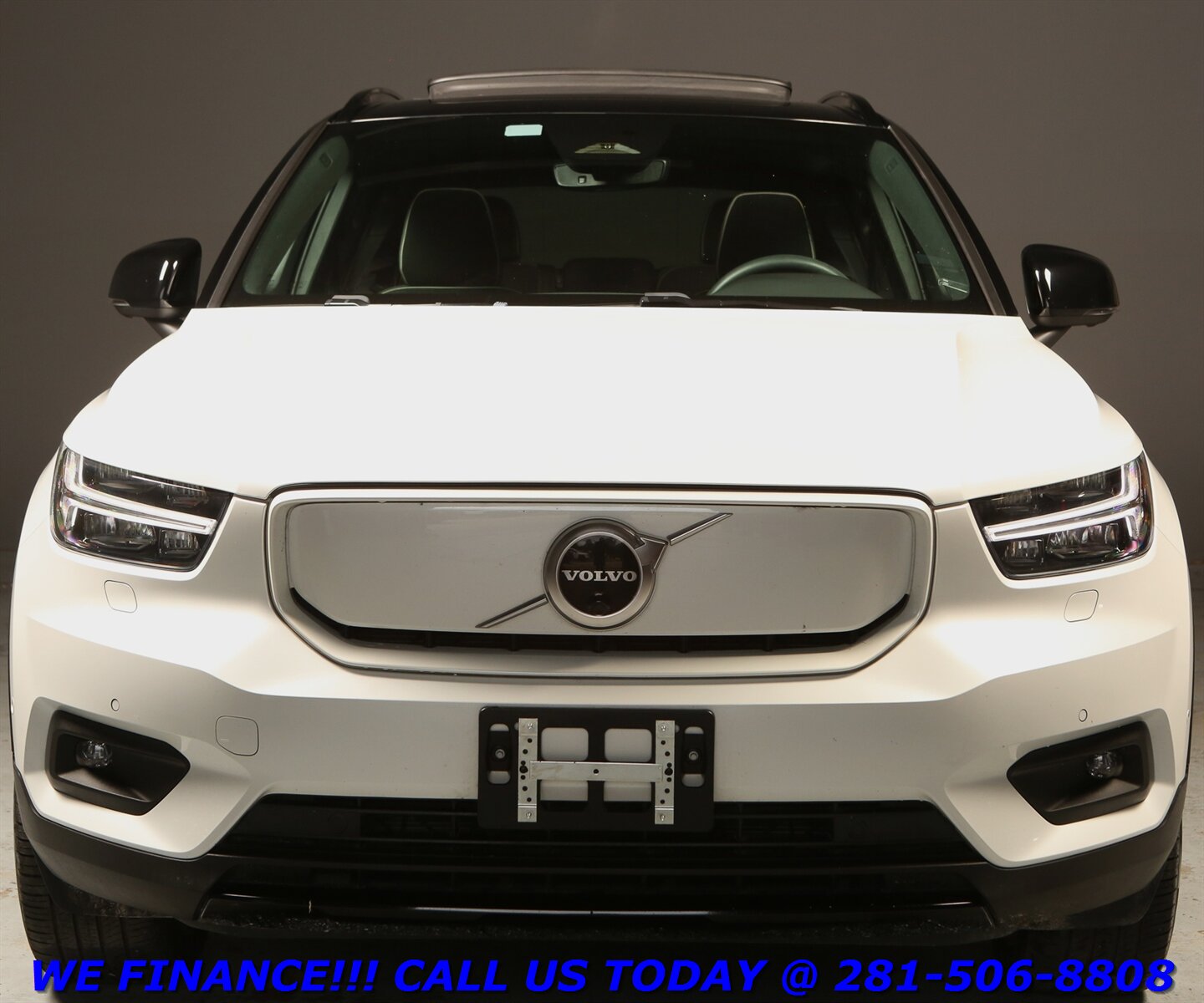 2022 Volvo XC40 Recharge P8 Twin Plus AWD photo 7