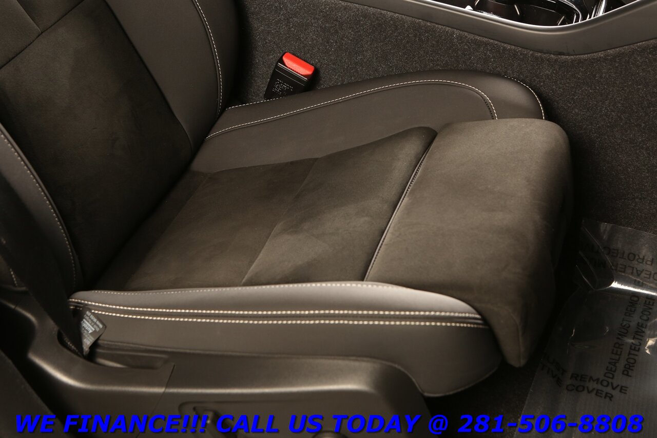 2022 Volvo XC40 Recharge 2022 P8 Twin Plus AWD CARPLAY PANO BLIS 54K   - Photo 20 - Houston, TX 77031