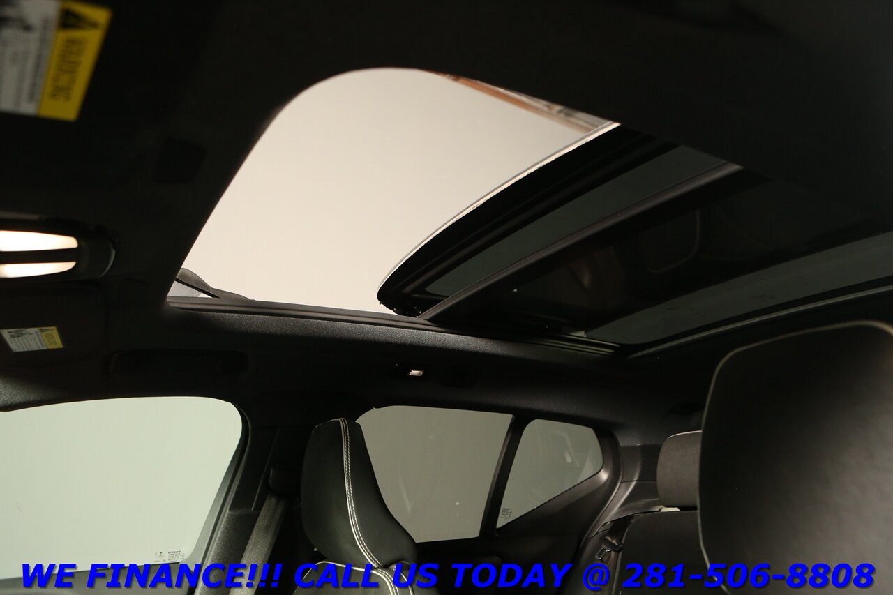 2022 Volvo XC40 Recharge 2022 P8 Twin Plus AWD CARPLAY PANO BLIS 54K   - Photo 11 - Houston, TX 77031