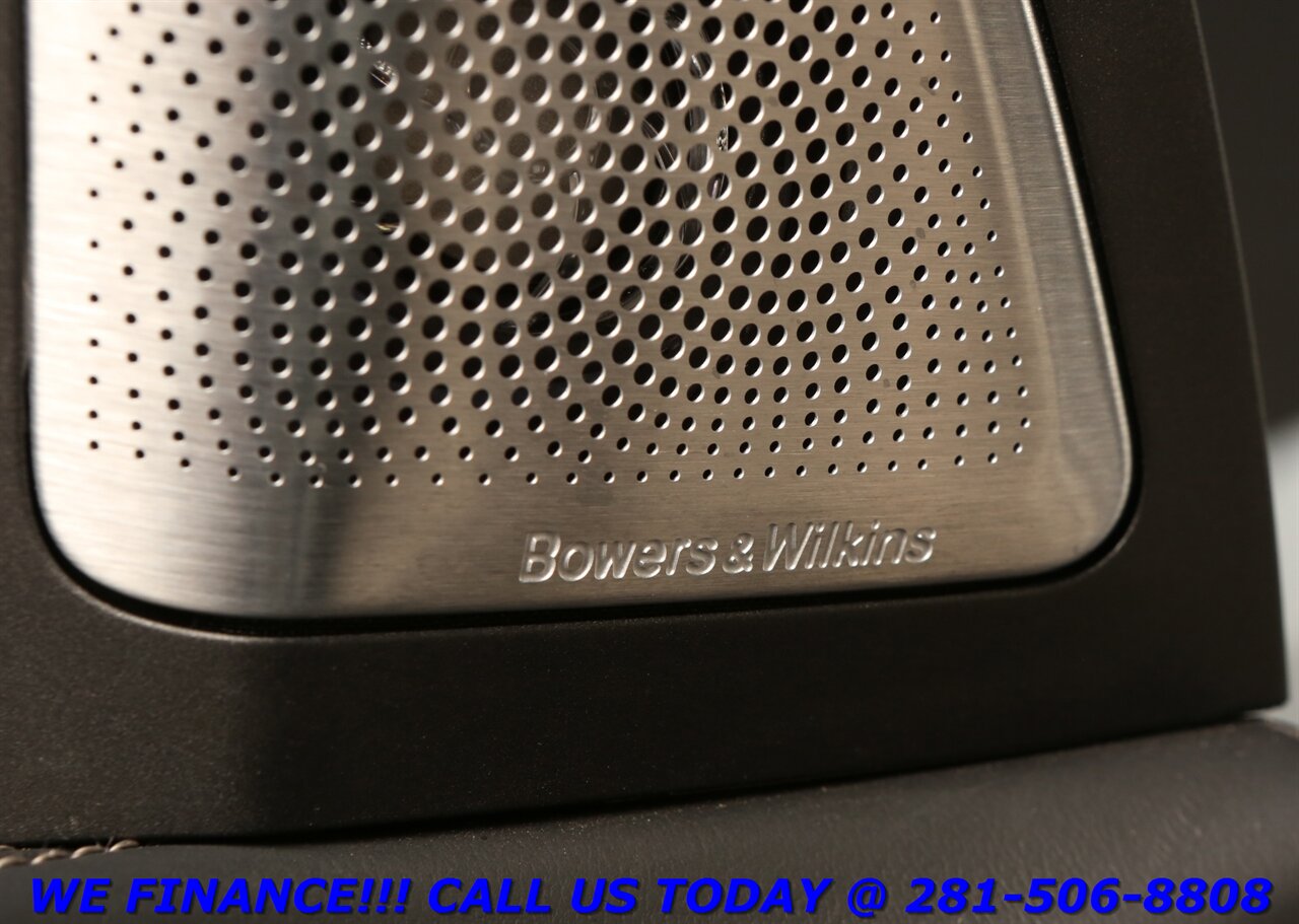 2024 BMW X7 2024 M60i M-SPORT BOWERS 7PASS DRV-ASST EXEC GLASS   - Photo 10 - Houston, TX 77031