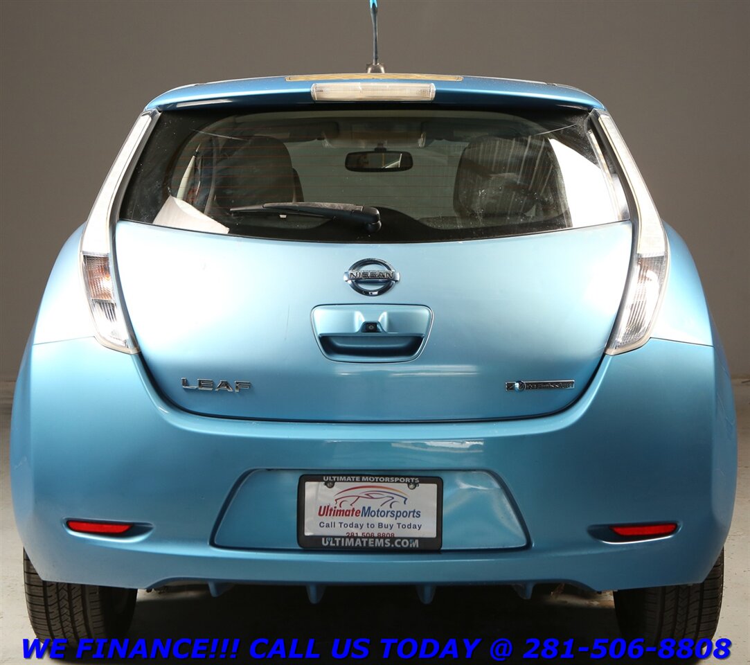 2011 Nissan LEAF 2011 SL NAV KEYLESS CAMERA BLUETOOTH 79K MLS - Photo 5 - Houston, TX 77031