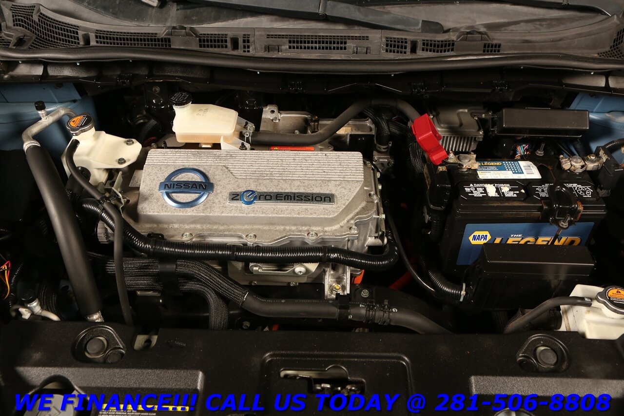 2011 Nissan LEAF 2011 SL NAV KEYLESS CAMERA BLUETOOTH 79K MLS - Photo 22 - Houston, TX 77031
