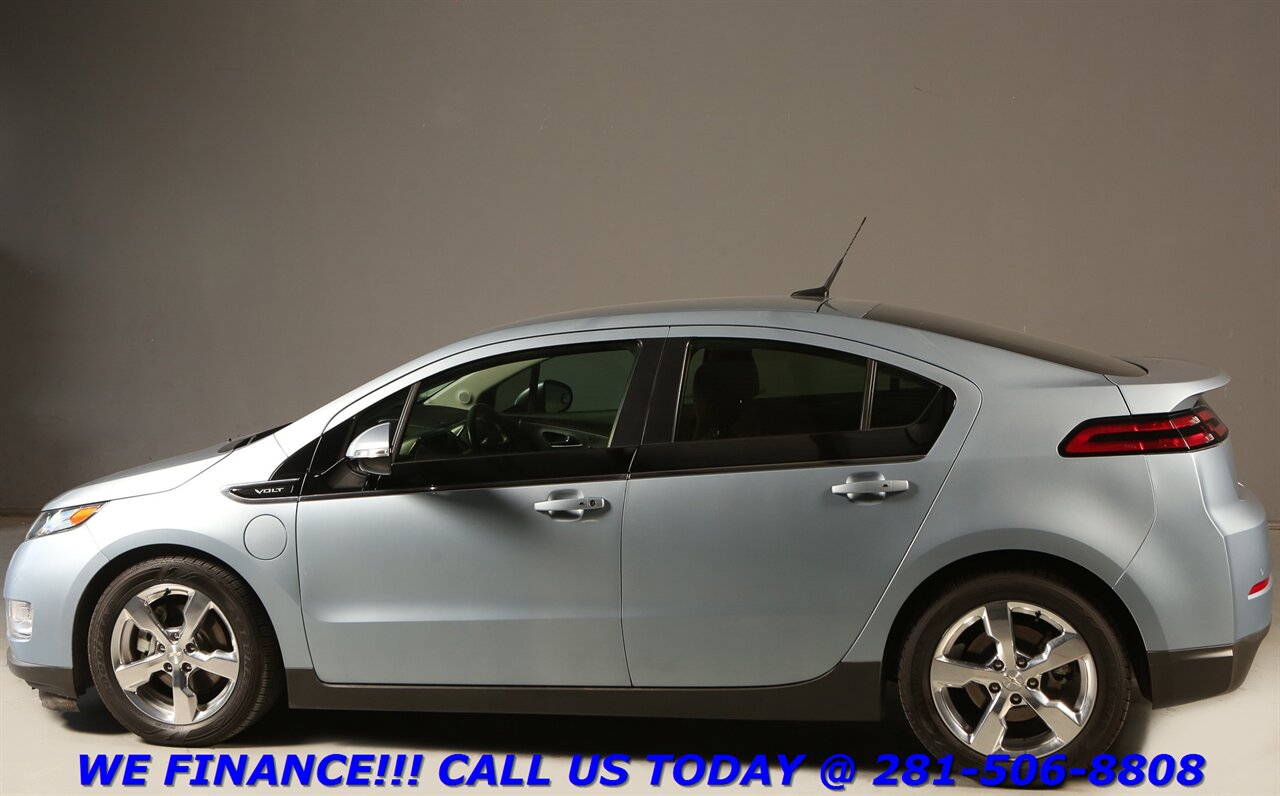2013 Chevrolet Volt 2013 Premium RANGE EXTENDED ELECTRIC NAV 46K MLS   - Photo 4 - Houston, TX 77031