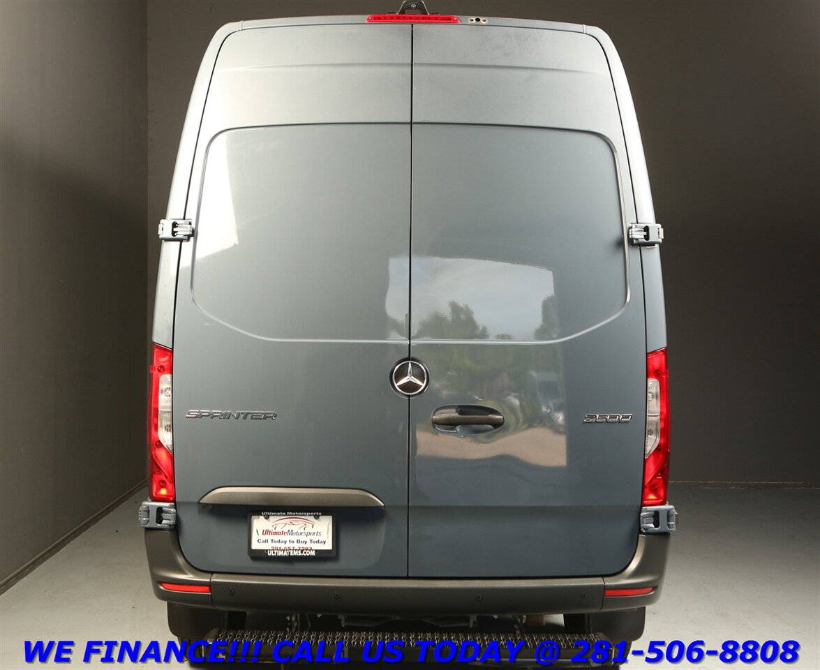 2019 Mercedes-Benz Sprinter 2019 2500 DIESEL CARGO HIGH ROOF VAN CAMERA 71K   - Photo 5 - Houston, TX 77031