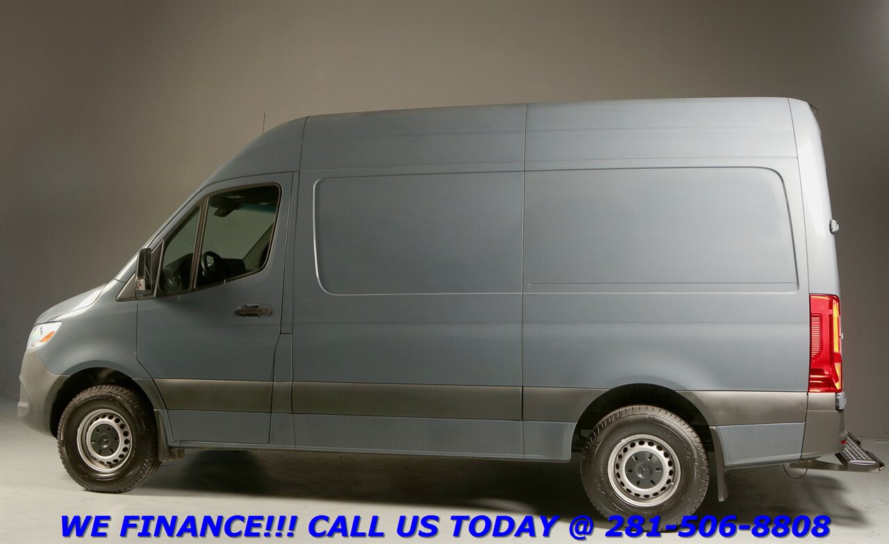 2019 Mercedes-Benz Sprinter 2019 2500 DIESEL CARGO HIGH ROOF VAN CAMERA 71K   - Photo 4 - Houston, TX 77031