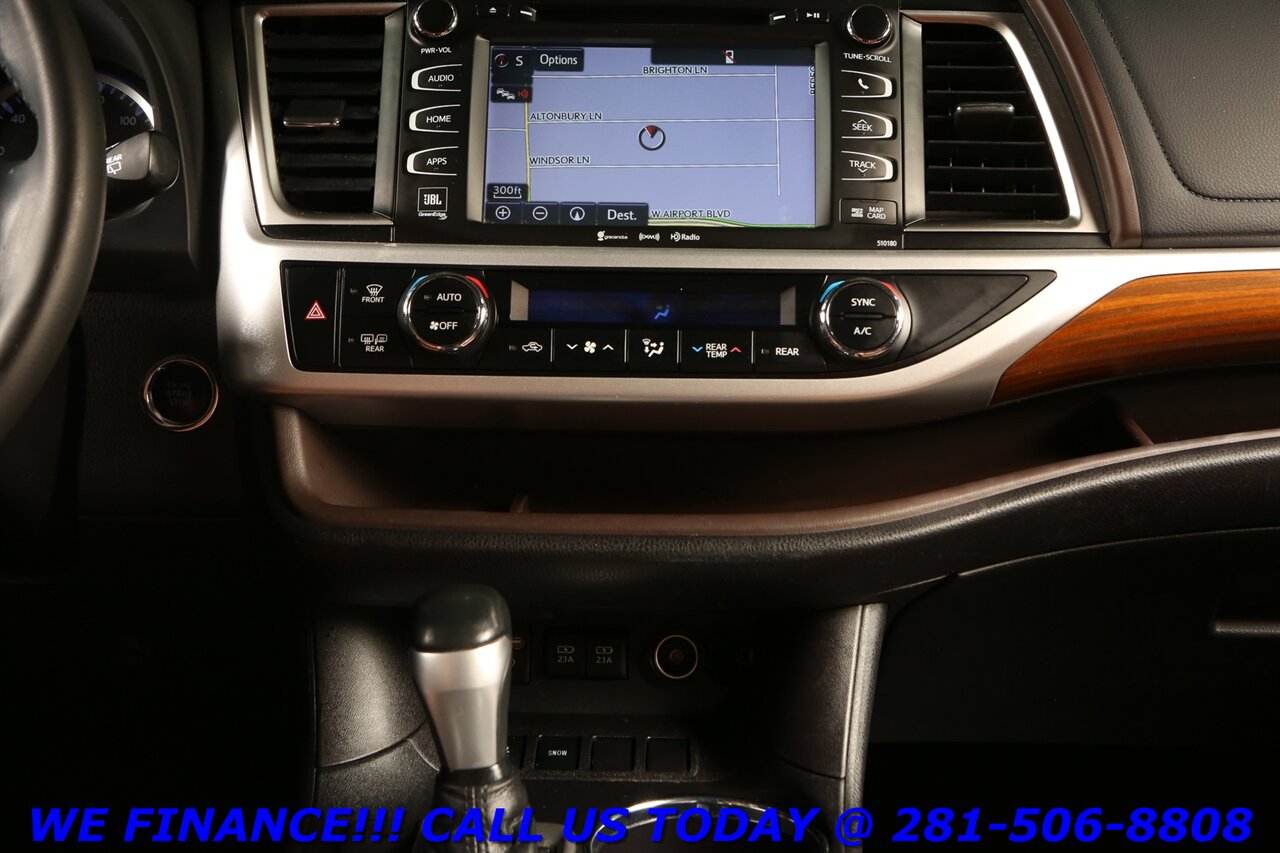 2018 Toyota Highlander 2018 Limited NAV SUN RADAR CRUISE BLIND 3RD ROW   - Photo 15 - Houston, TX 77031
