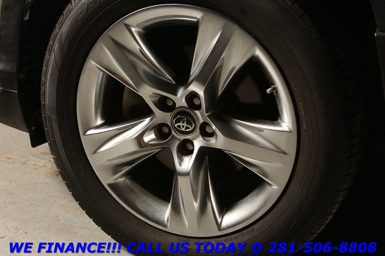 2018 Toyota Highlander 2018 Limited NAV SUN RADAR CRUISE BLIND 3RD ROW   - Photo 24 - Houston, TX 77031