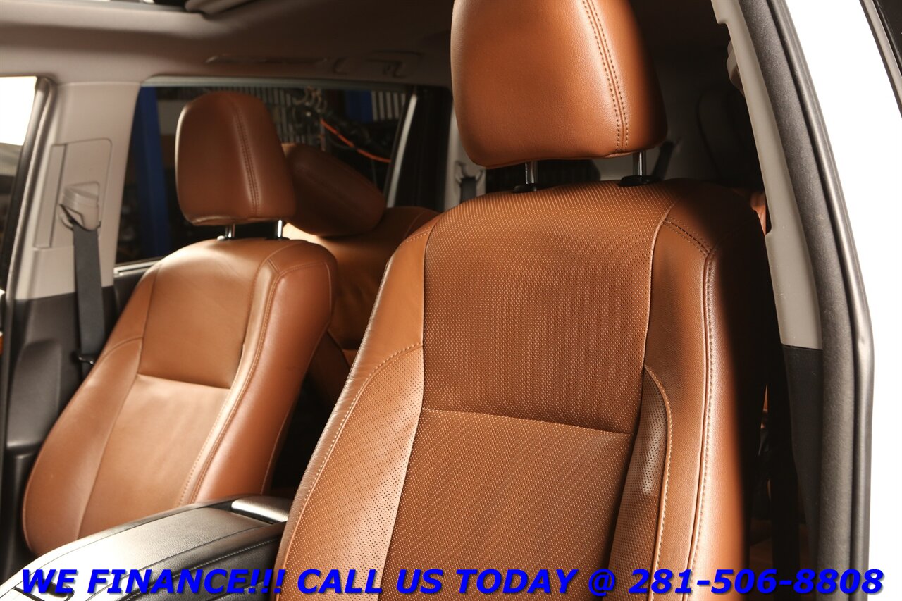 2018 Toyota Highlander 2018 Limited NAV SUN RADAR CRUISE BLIND 3RD ROW   - Photo 12 - Houston, TX 77031