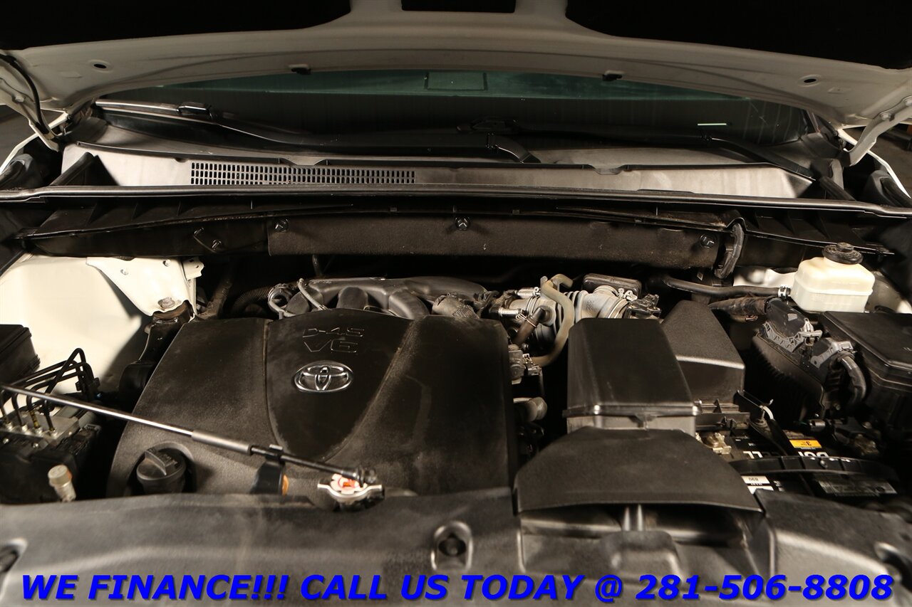 2018 Toyota Highlander 2018 Limited NAV SUN RADAR CRUISE BLIND 3RD ROW   - Photo 25 - Houston, TX 77031