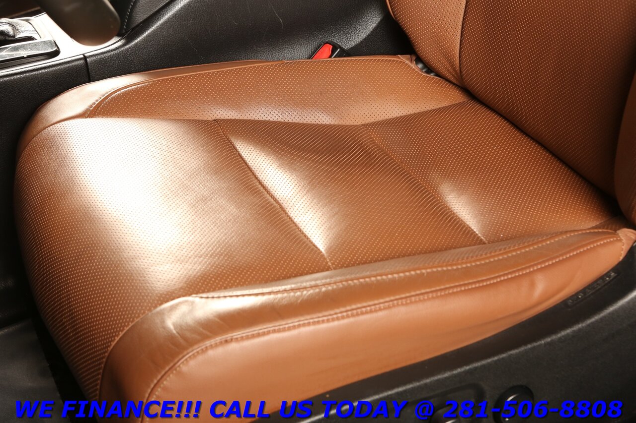 2018 Toyota Highlander 2018 Limited NAV SUN RADAR CRUISE BLIND 3RD ROW   - Photo 13 - Houston, TX 77031