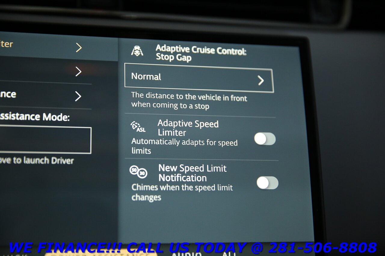 2025 Land Rover Evoque 2025 P250 S AWD NAV PANO ADAPTCRUISE 360CAM MERID   - Photo 18 - Houston, TX 77031