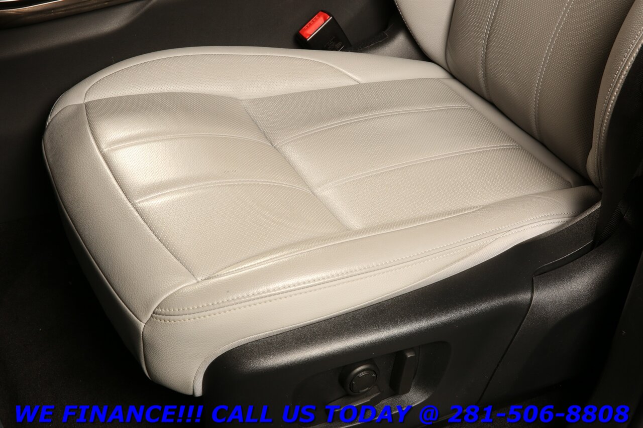 2025 Land Rover Evoque 2025 P250 S AWD NAV PANO ADAPTCRUISE 360CAM MERID   - Photo 14 - Houston, TX 77031