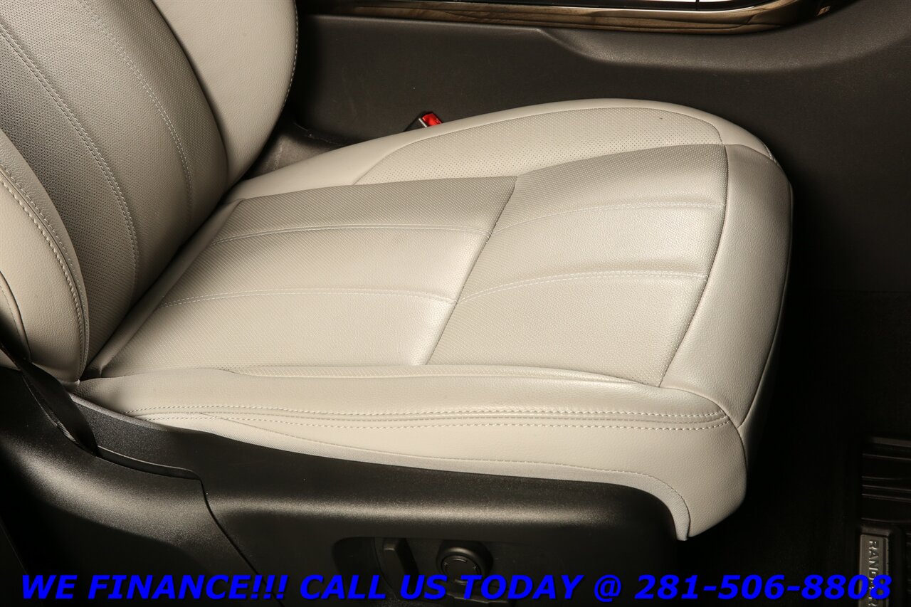 2025 Land Rover Evoque 2025 P250 S AWD NAV PANO ADAPTCRUISE 360CAM MERID   - Photo 22 - Houston, TX 77031