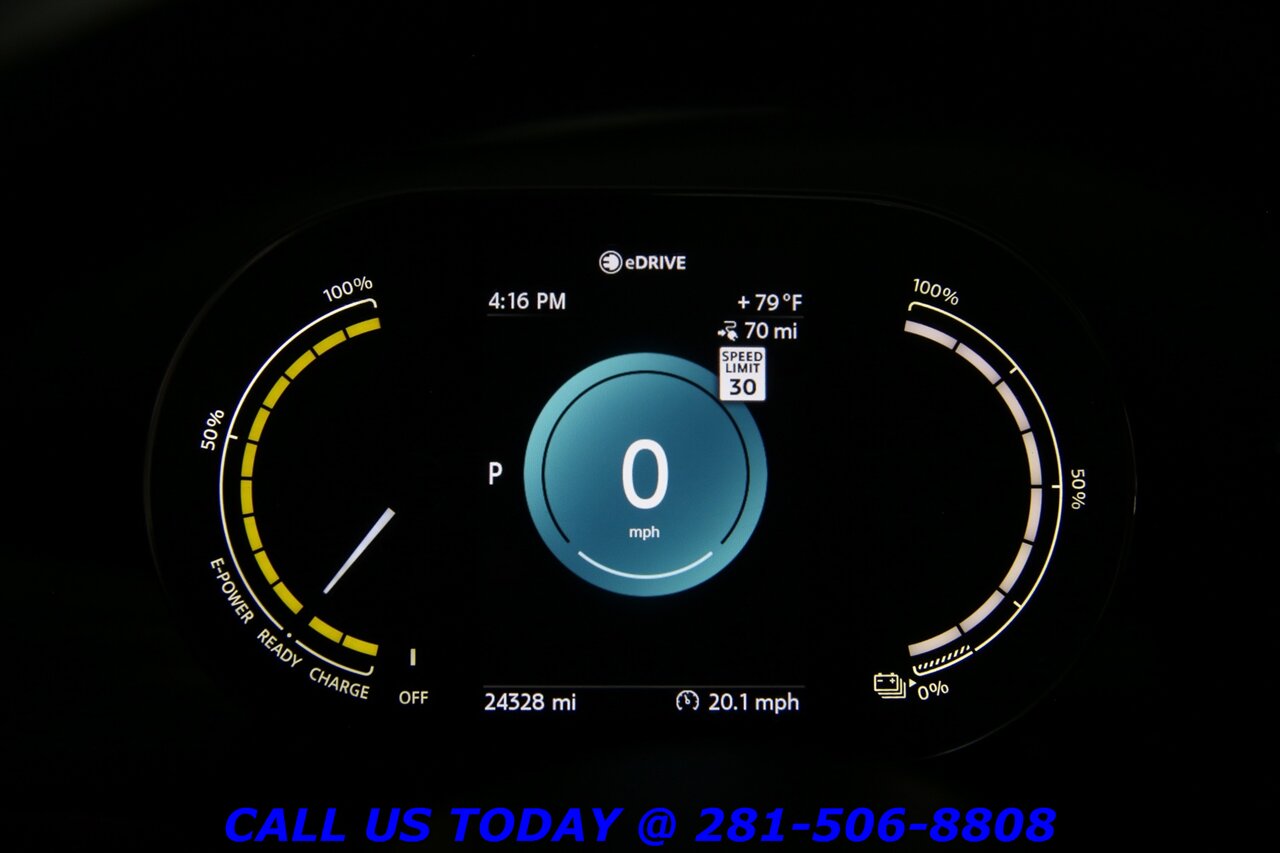 2023 MINI Cooper SE 2023 SIGNATURE NAV PANOROOF SPORT HEATSEAT 24K MLS - Photo 14 - Houston, TX 77031