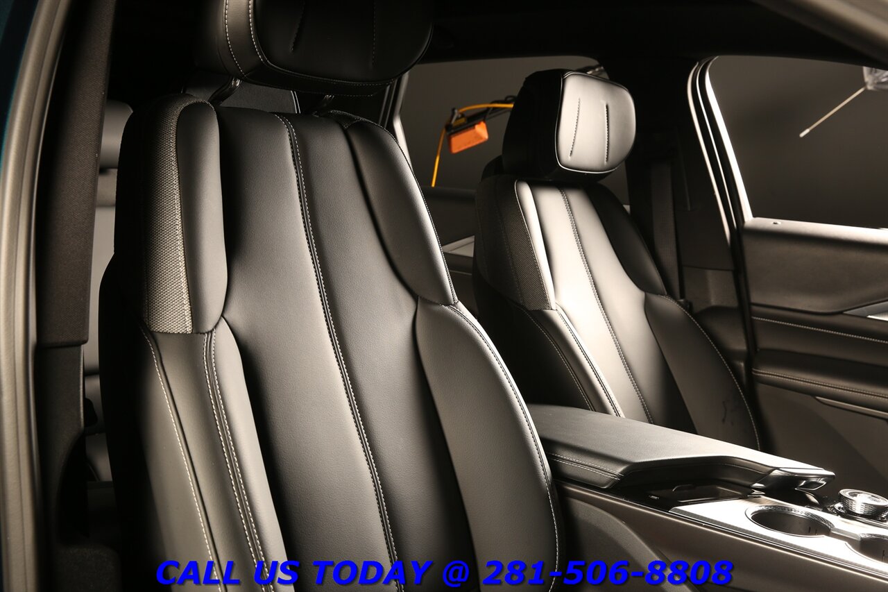 2024 Cadillac LYRIQ 2024 Tech NAV PANO ADAPT BLIND 19K MILES!! - Photo 21 - Houston, TX 77031