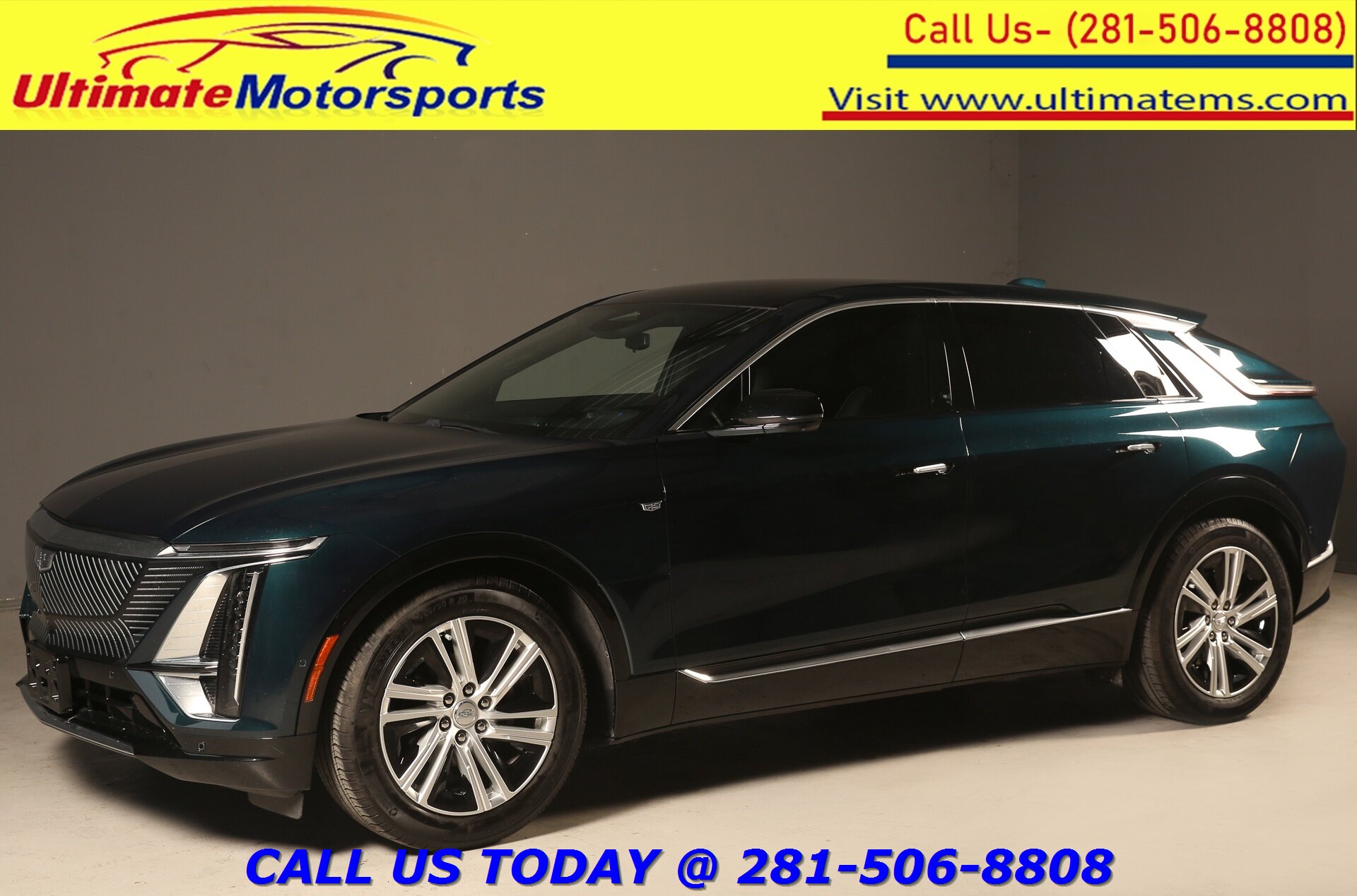 2024 Cadillac LYRIQ 2024 Tech NAV PANO ADAPT BLIND 19K MILES!!   - Photo 1 - Houston, TX 77031