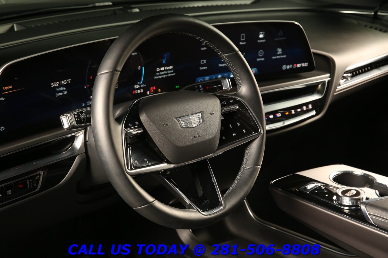 2024 Cadillac LYRIQ 2024 Tech NAV PANO ADAPT BLIND 19K MILES!! - Photo 11 - Houston, TX 77031