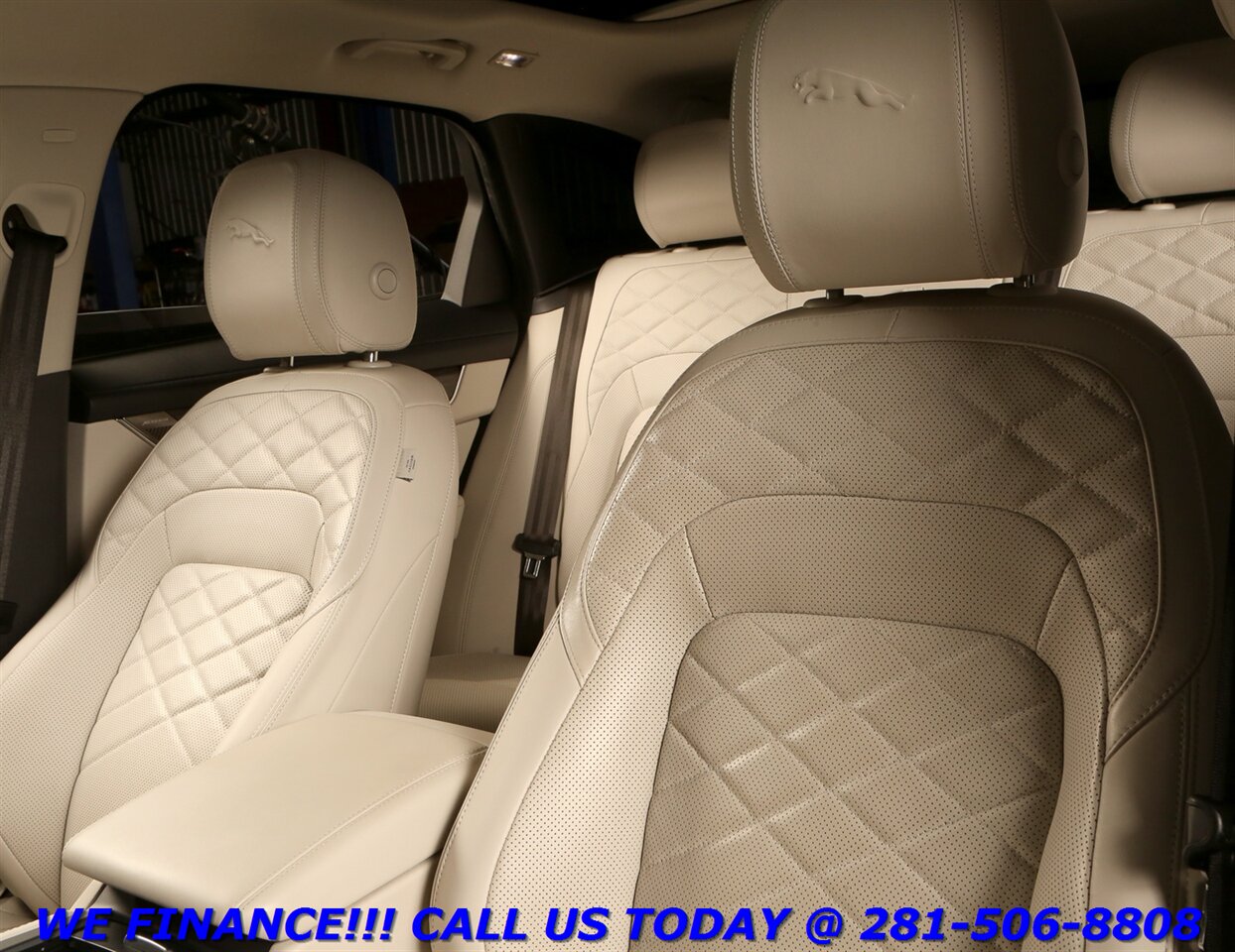 2023 Jaguar F-Pace 2023 P250 S DYNAMIC AWD NAV PANO BLIS MERIDIAN CAM   - Photo 13 - Houston, TX 77031