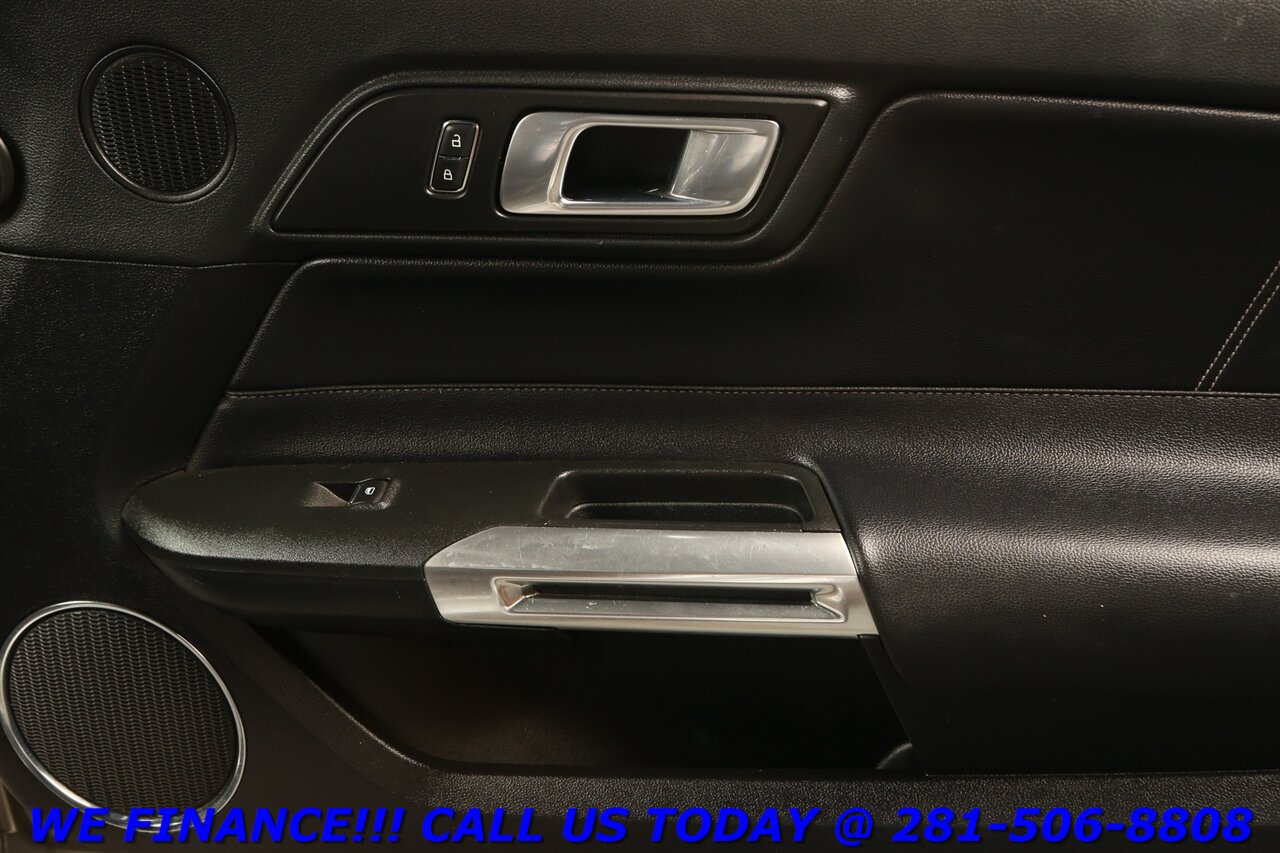 2018 Ford Mustang 2018 Premium EcoBoost CONVERTIBLE CAMERA 79K - Photo 25 - Houston, TX 77031