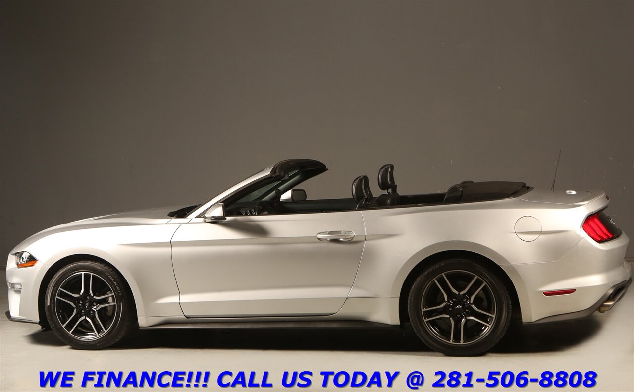2018 Ford Mustang 2018 Premium EcoBoost CONVERTIBLE CAMERA 79K - Photo 4 - Houston, TX 77031