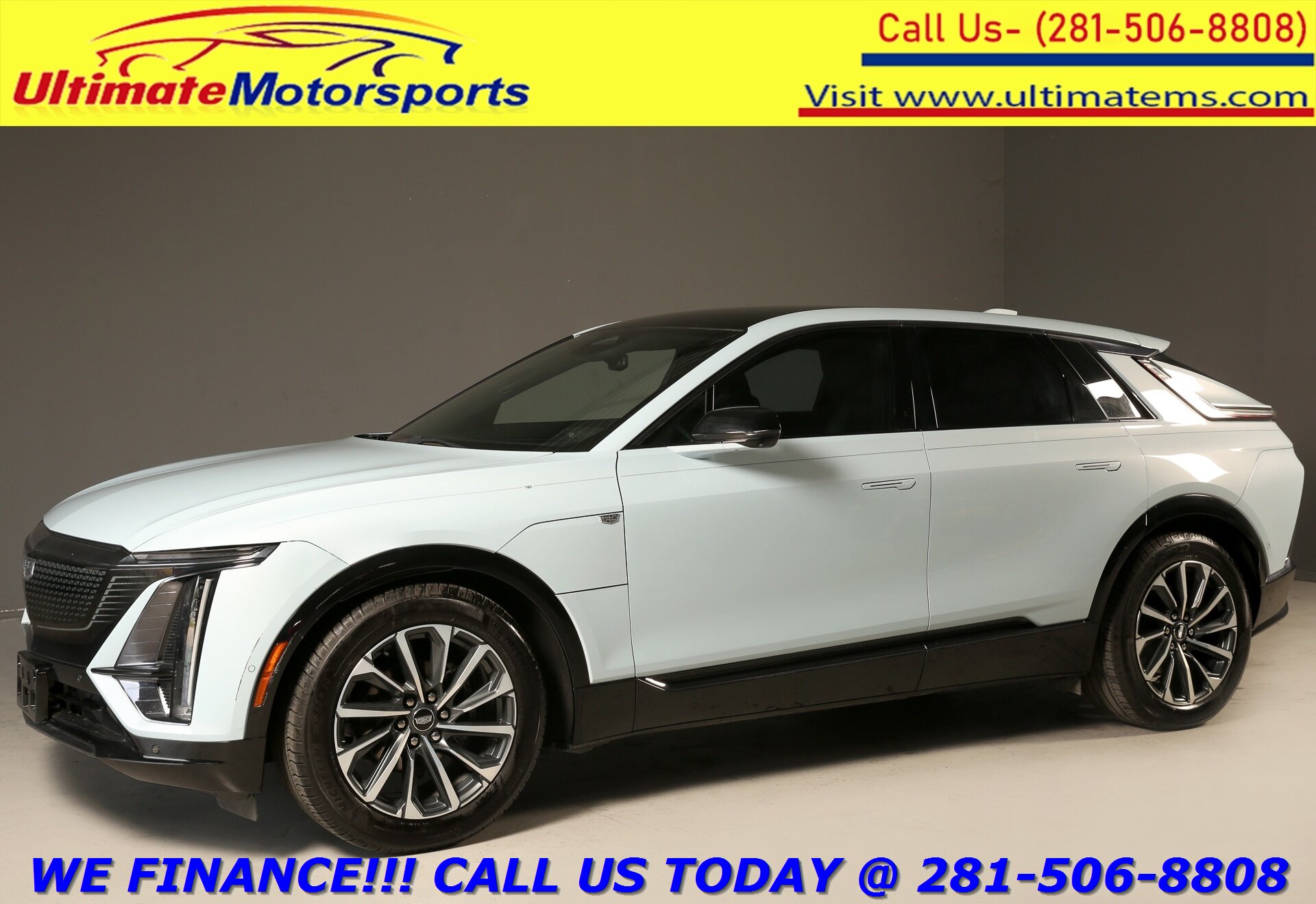 2024 Cadillac LYRIQ 2024 NAV PANO ADAPT-CRUISE DRIVER ASST BOSE19K MLS   - Photo 1 - Houston, TX 77031
